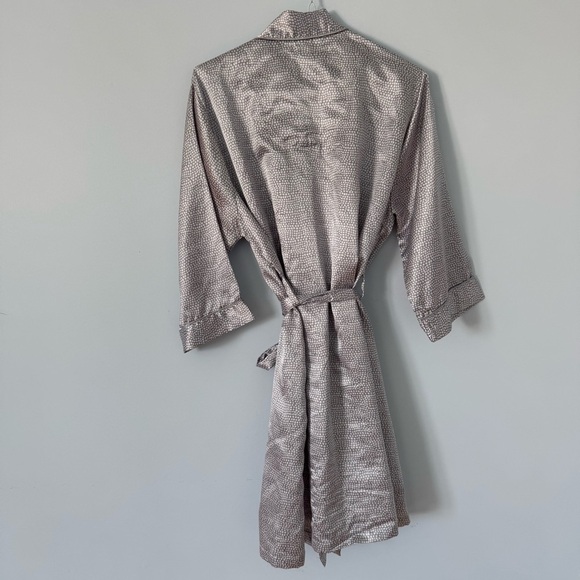 Robe Rene Rofe Satin Sleepwear Robe Silver Gray Dot Print Women's Medium - Picture 2 of 5